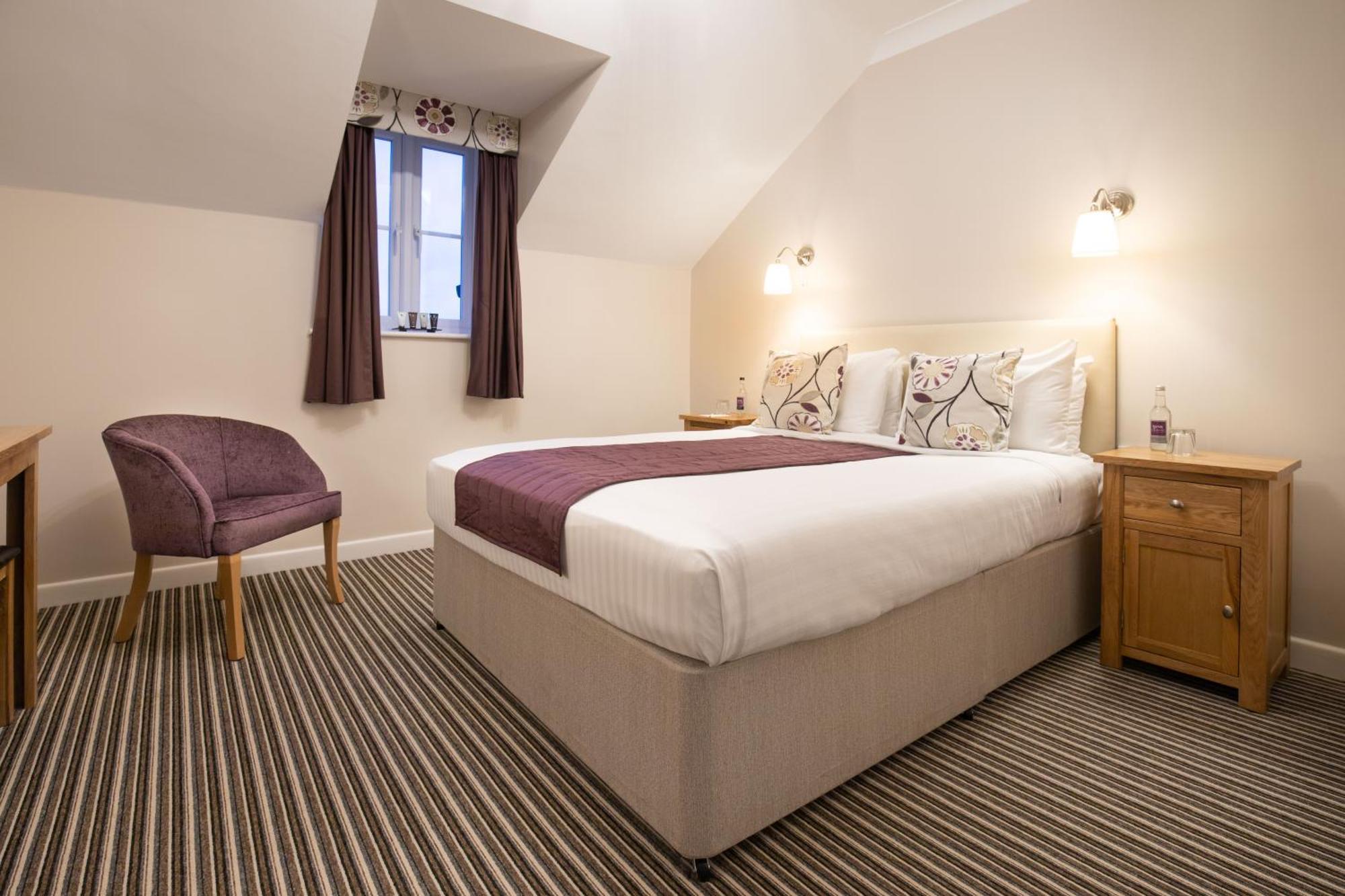 Cozy Double Room